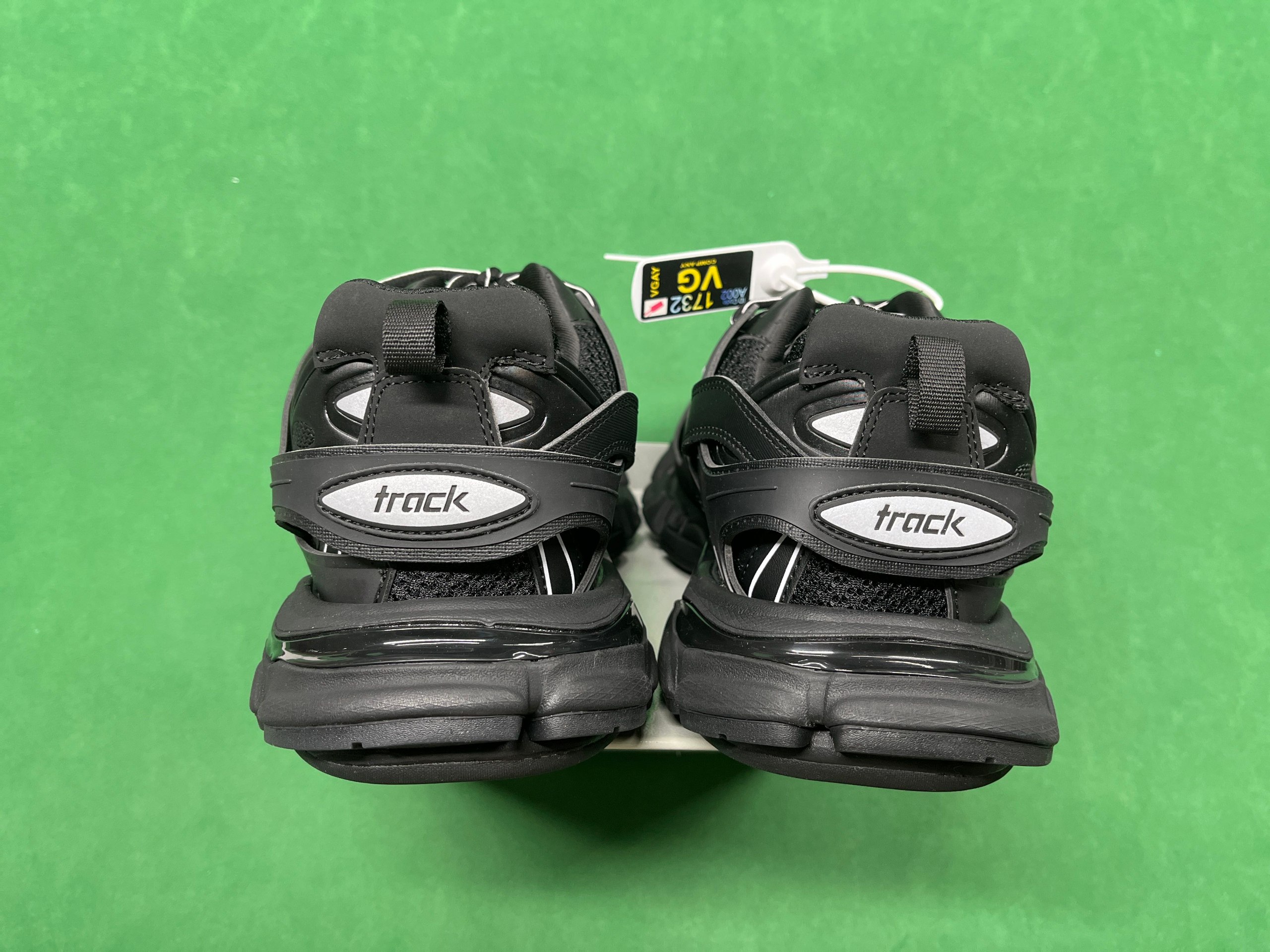 Balenciaga Track                                                                                                - 3