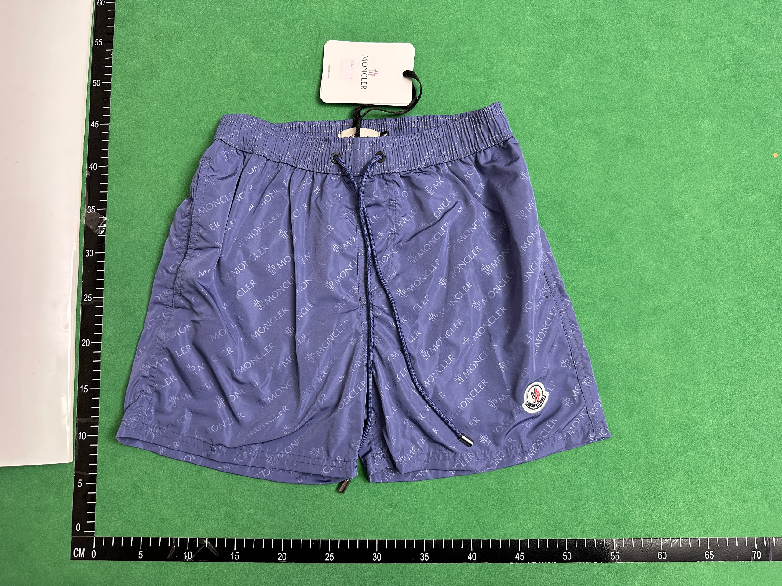 Moncler shorts - 3