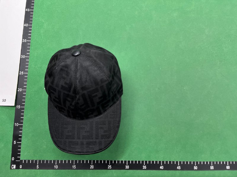 Fendi baseball cap                                                                                                        - 2