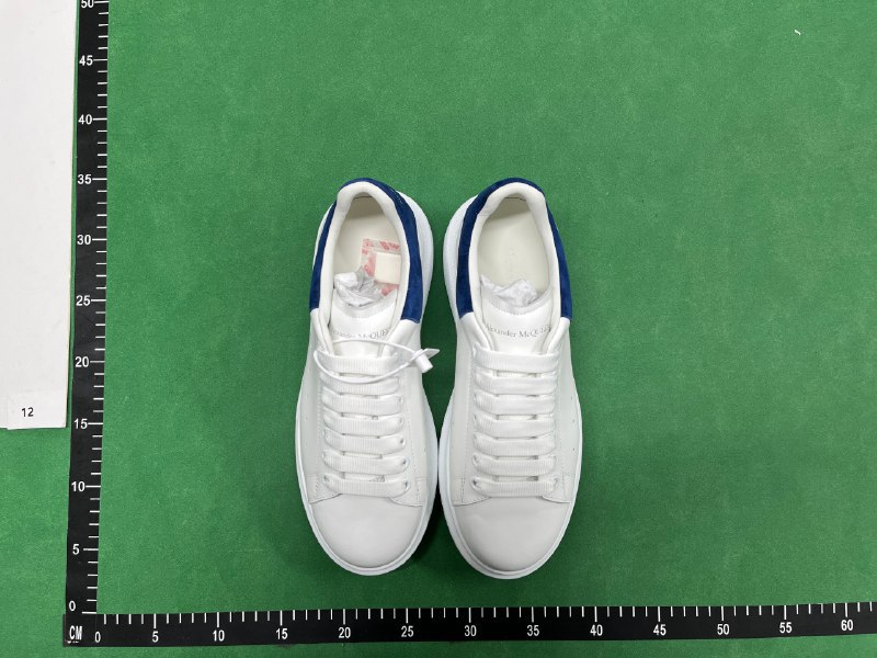 McQueen                                                                                                - 5