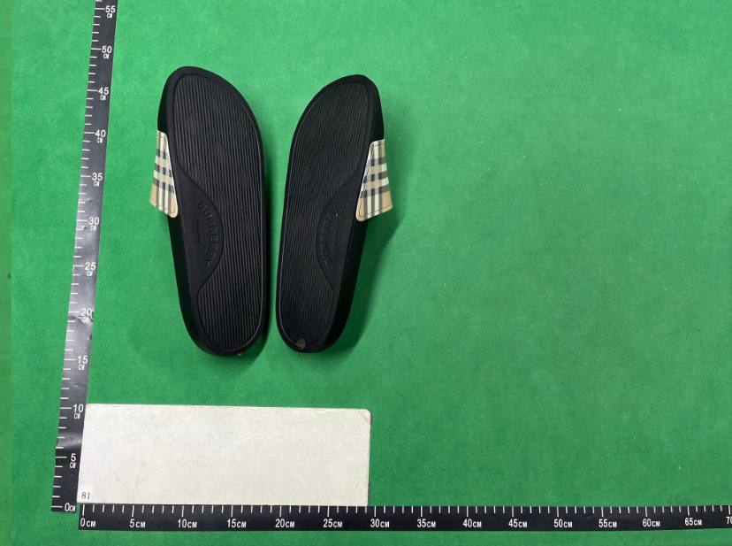 Burberry Slippers - 5