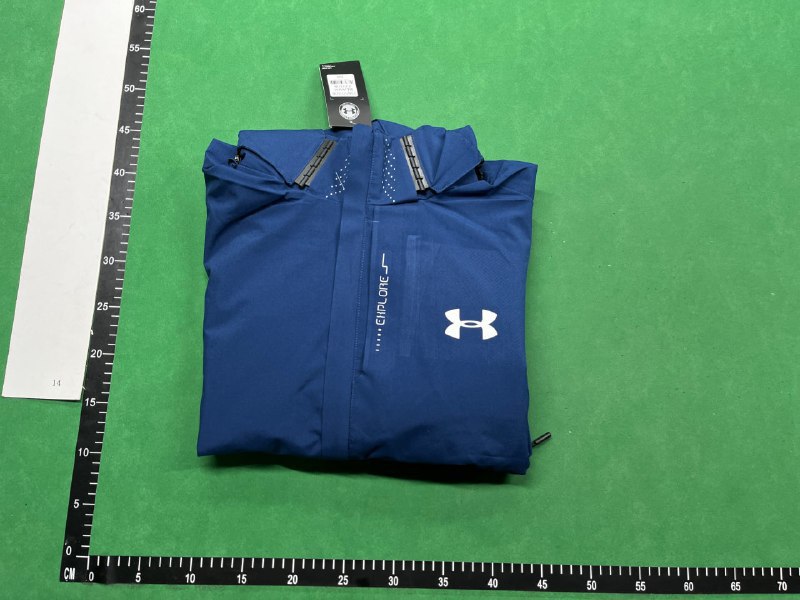UnderArmour Jacket - 4