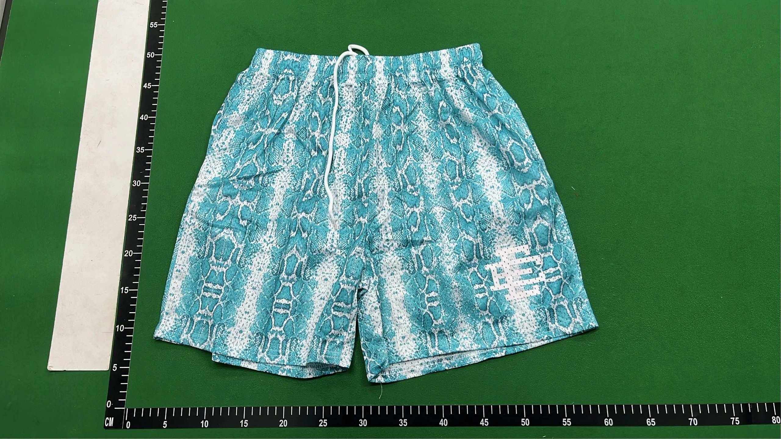  Eric Emanuel SHORTS  - 2
