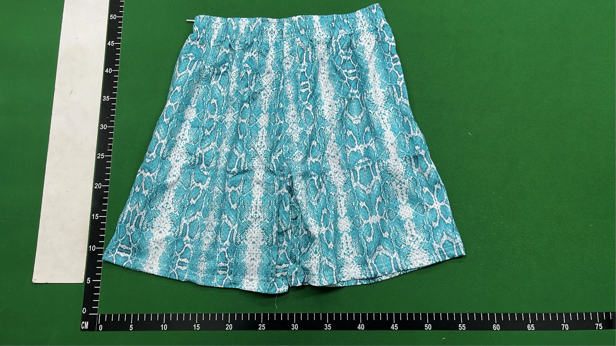  Eric Emanuel SHORTS  - 3