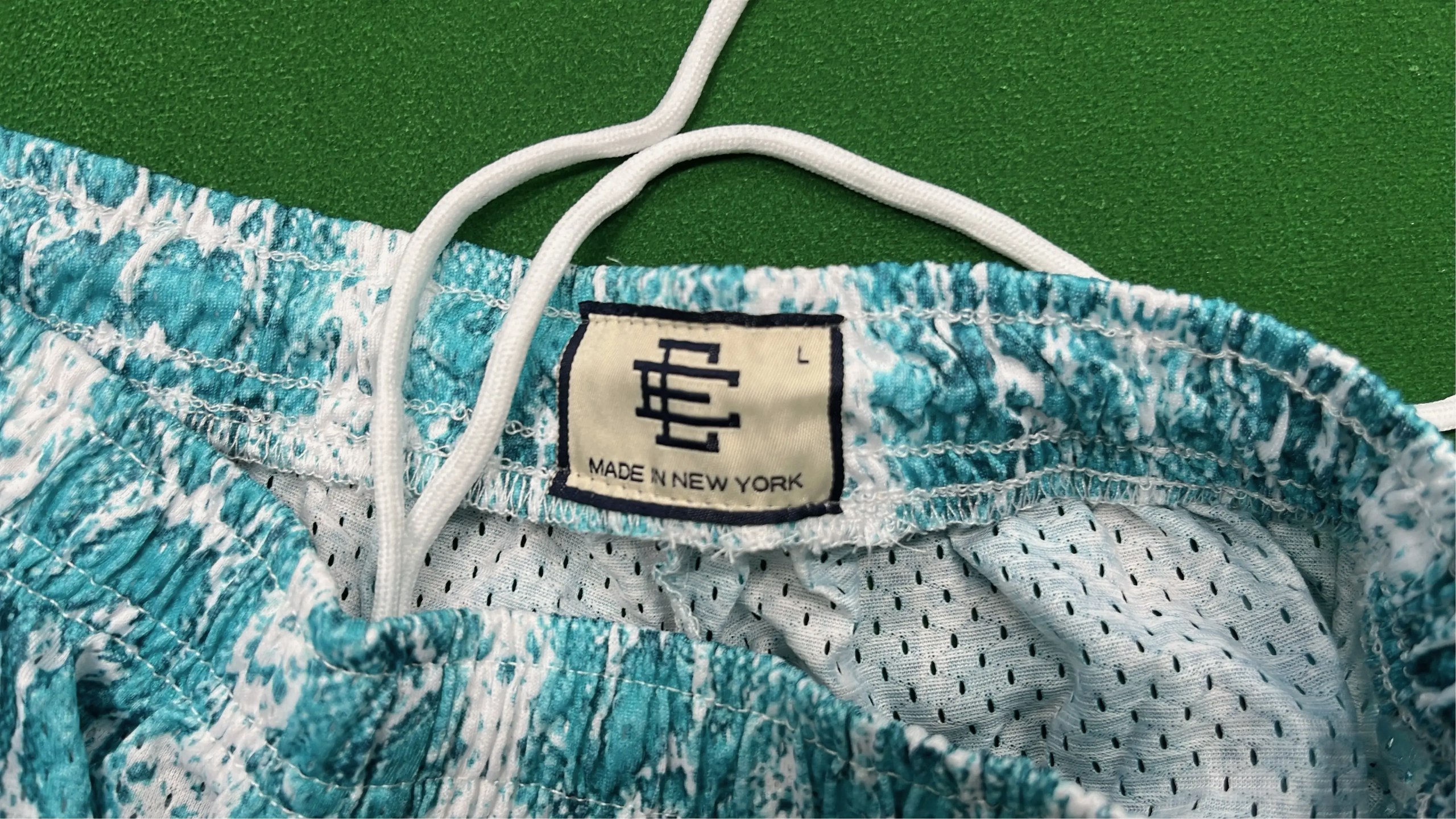  Eric Emanuel SHORTS  - 5