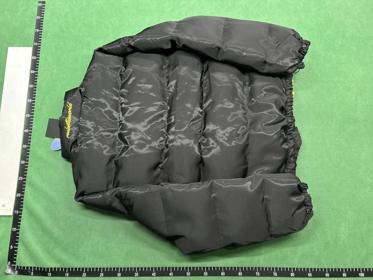   Corteiz Down Jacket - 4