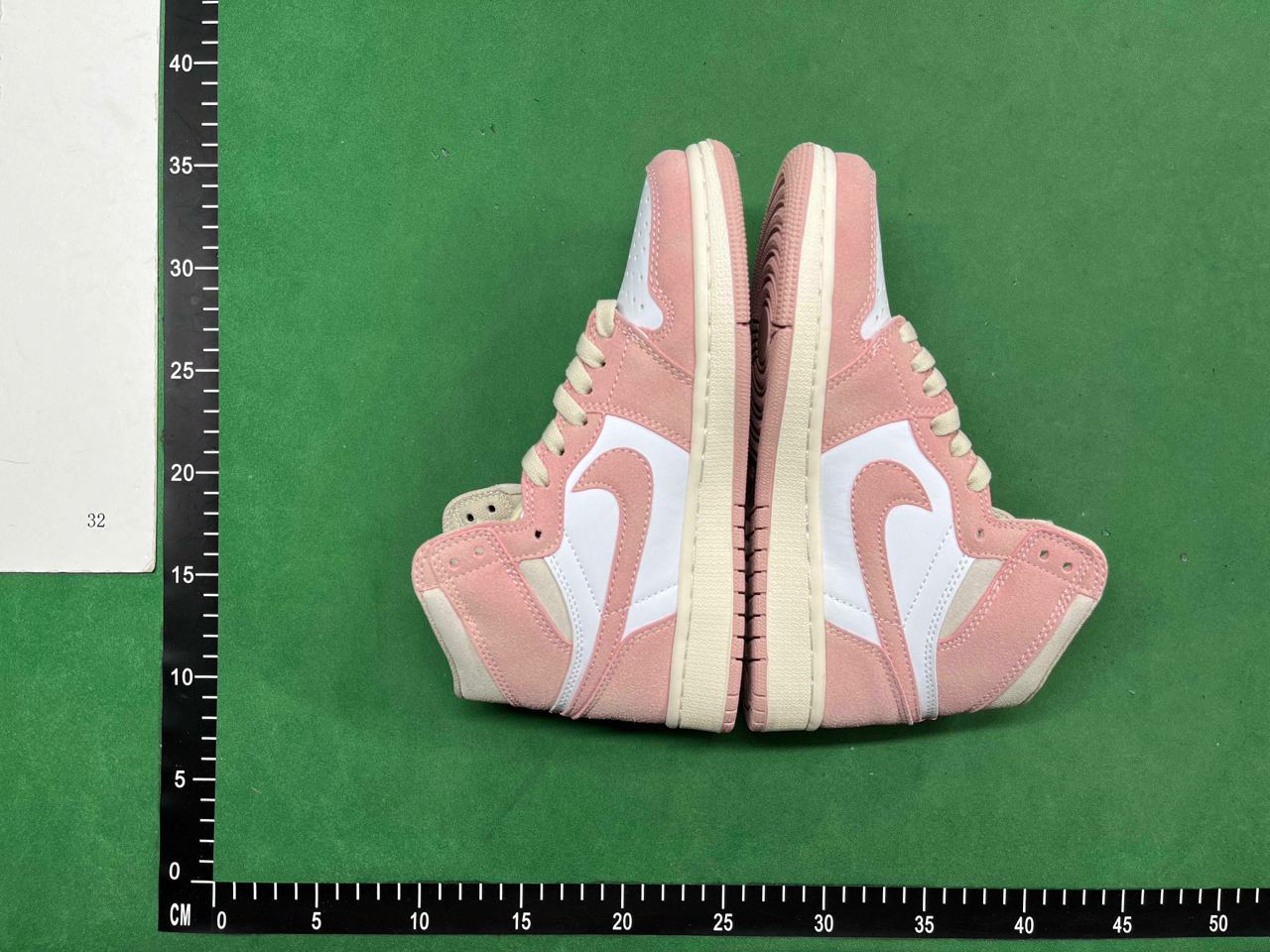 Air Jordan 1 high  - 4