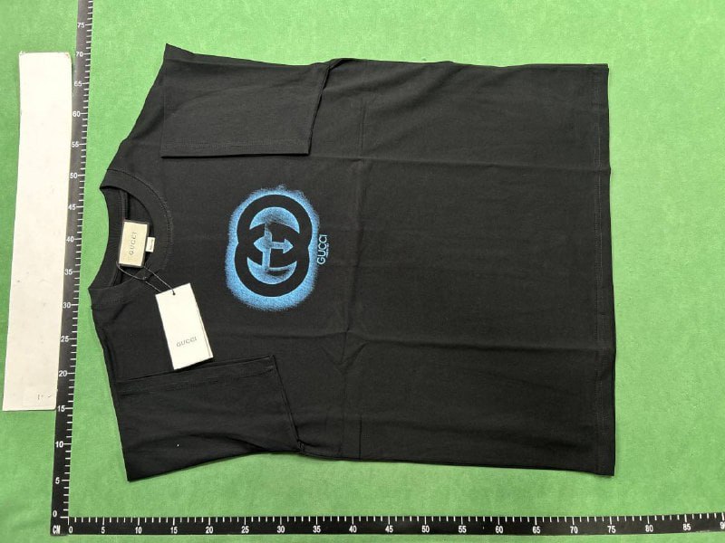  Gucci T-shirt  (34 CP) - 4