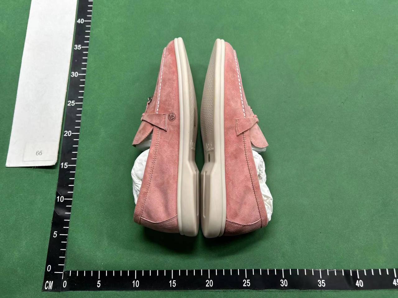Loro Piana                                                                                                  - 3