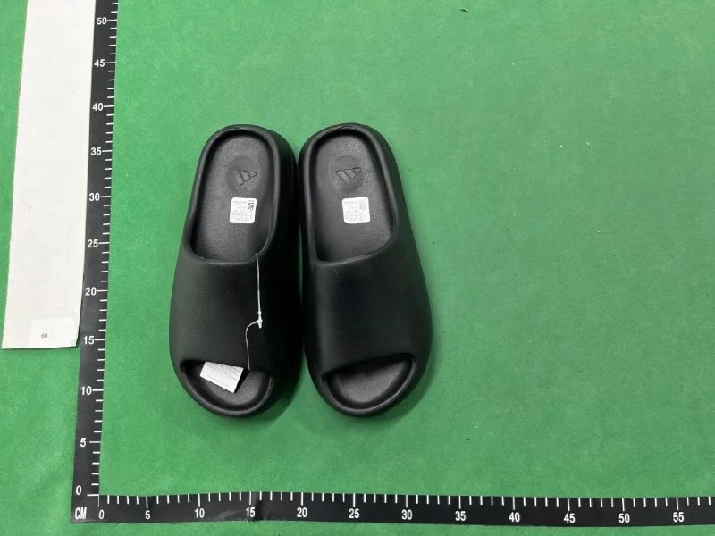 Yeezy Slippers（Factory direct sales） - 4