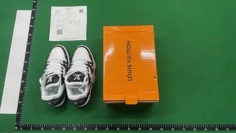 LV Louis Vuitton Trainer Shoes Sneakers - 5
