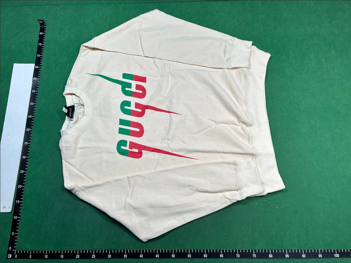 gucci sweatshirt European fashion styles - 3