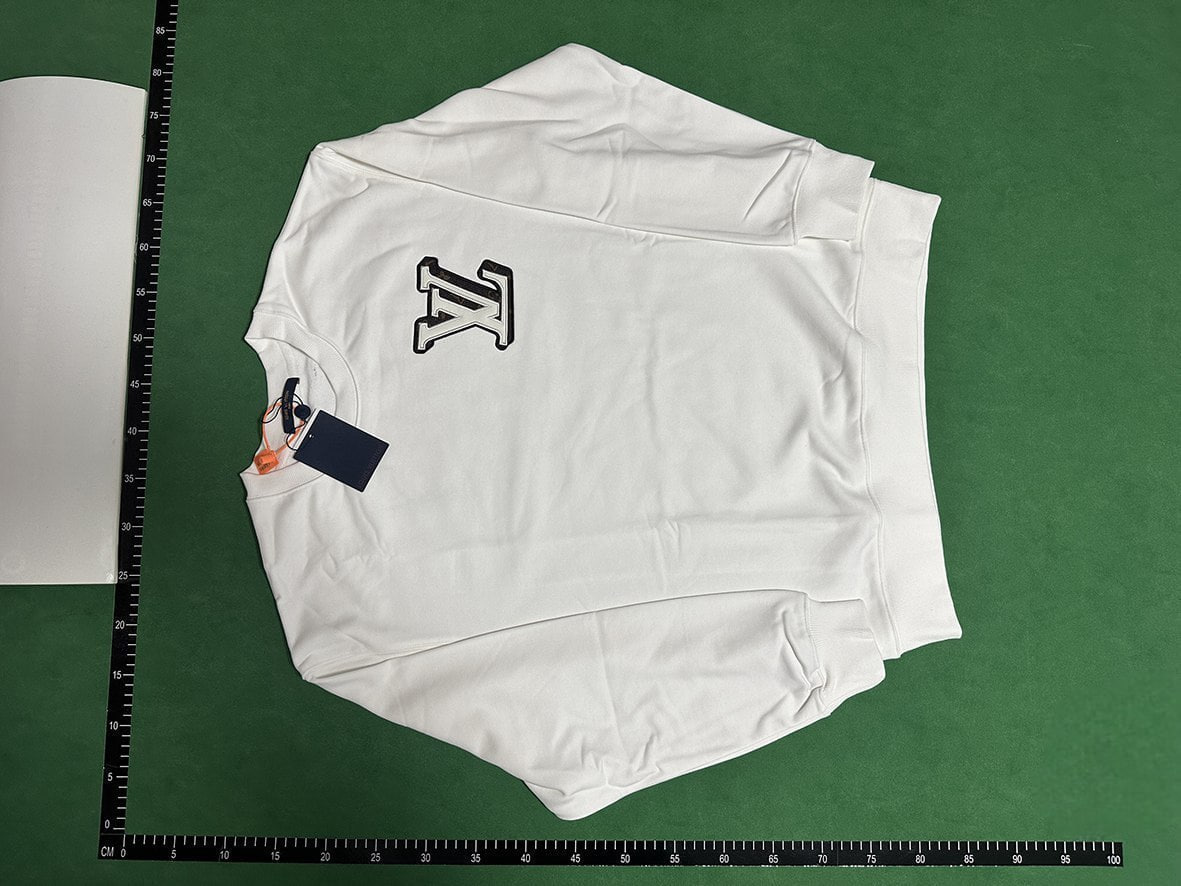 Louis Vuitton Sweater - 5