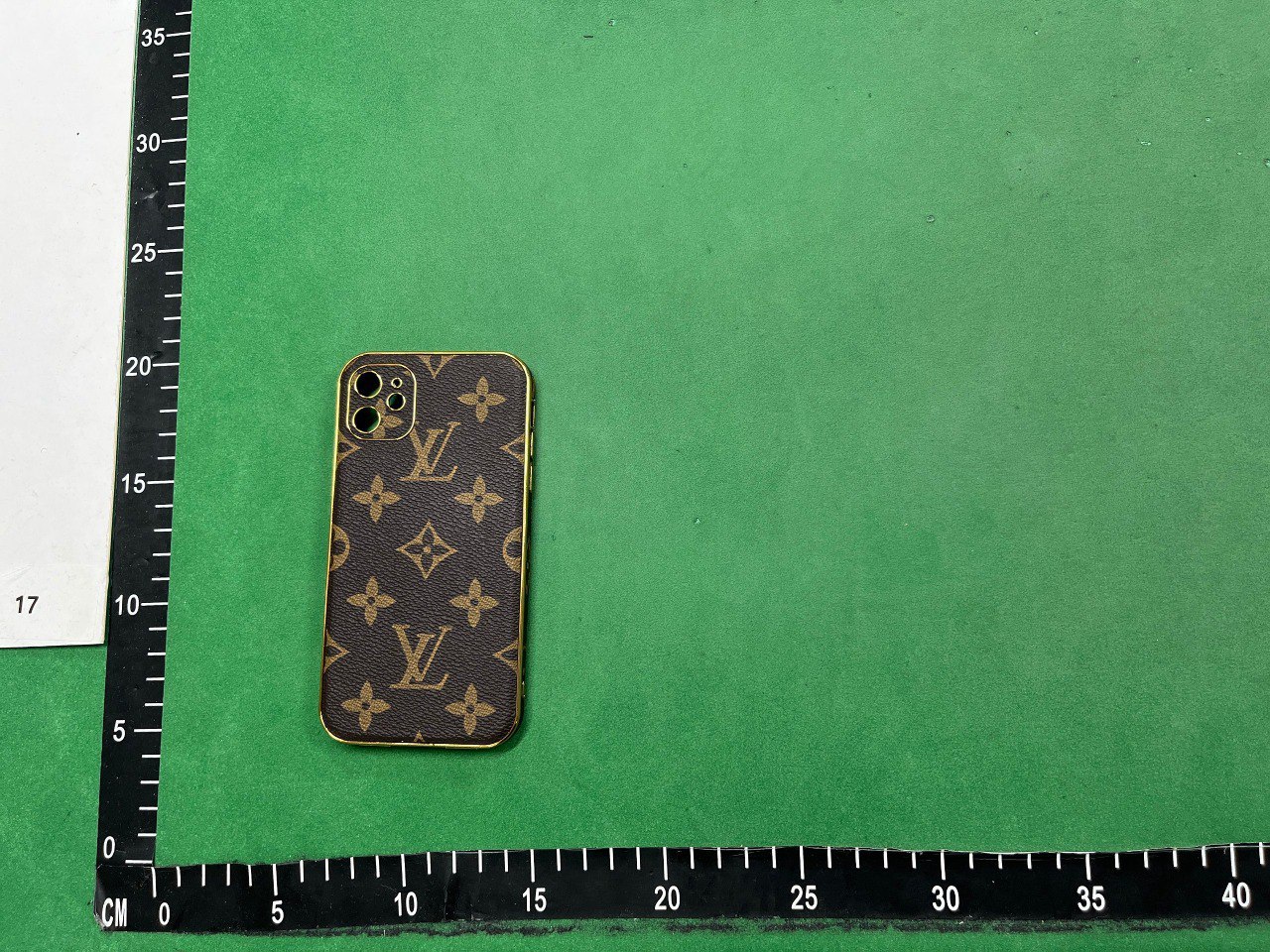 cellphone case                                                                                                      - 3