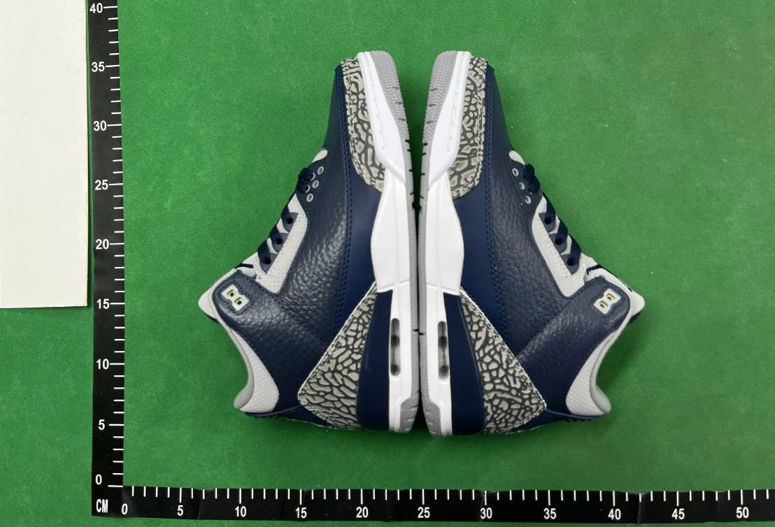 Air Jordan AJ3 - 4