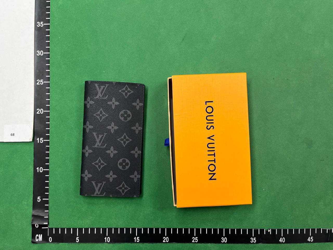  LV Wallet - 2