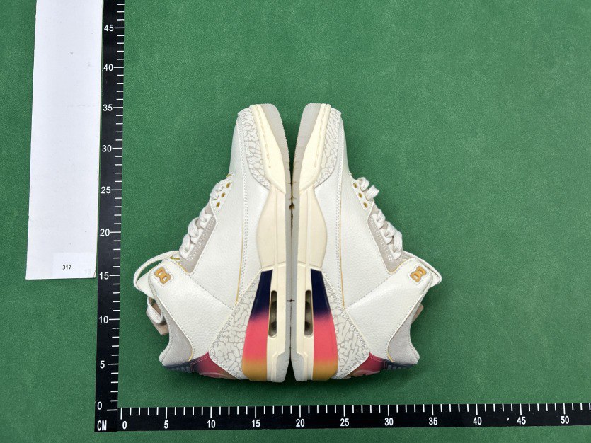 Air Jordan 3 - 4