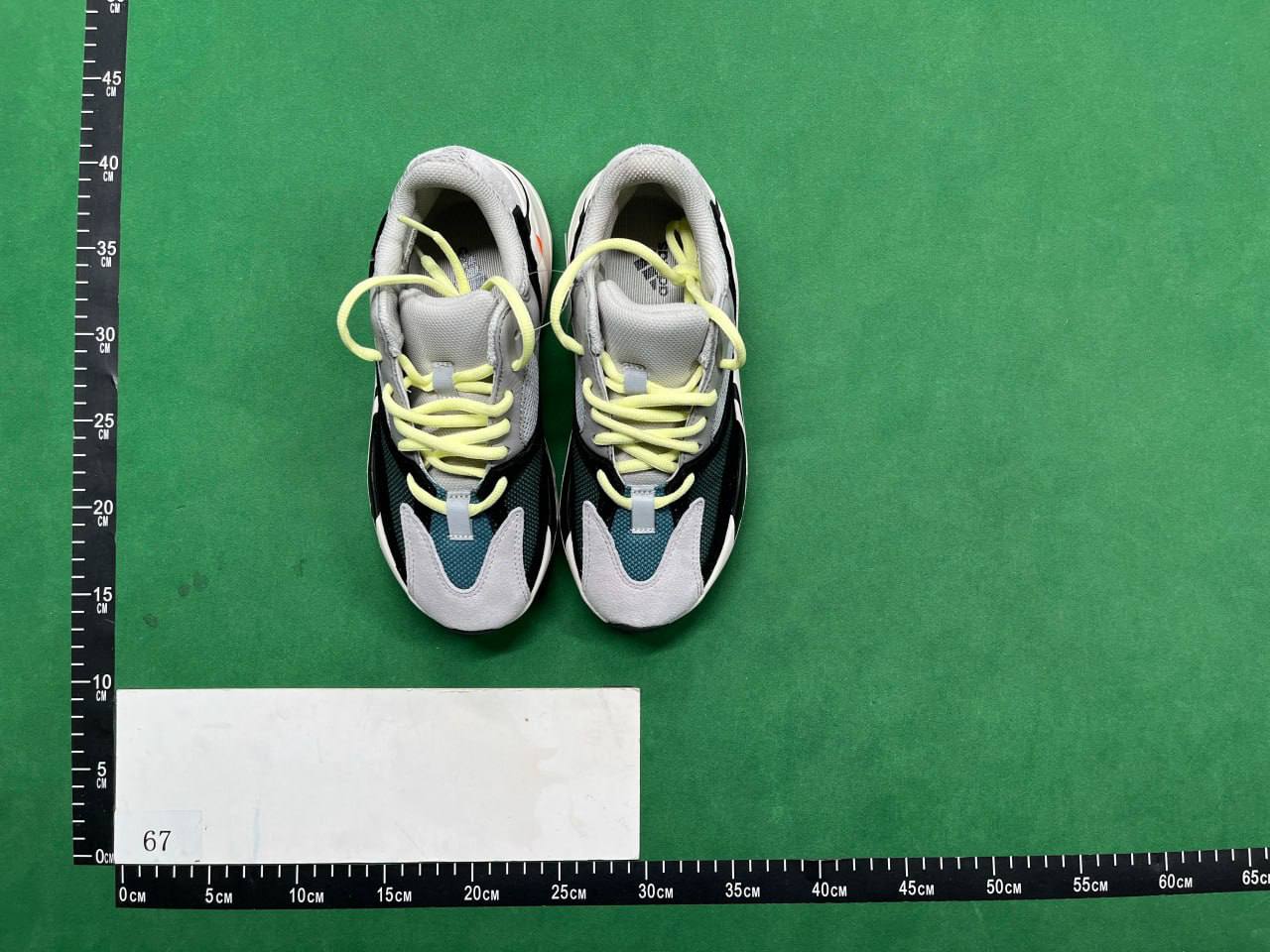  Yeezy 700 coconut - 3