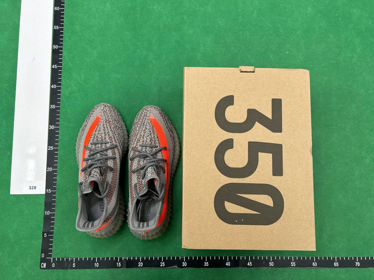 Yeezy 350  - 4