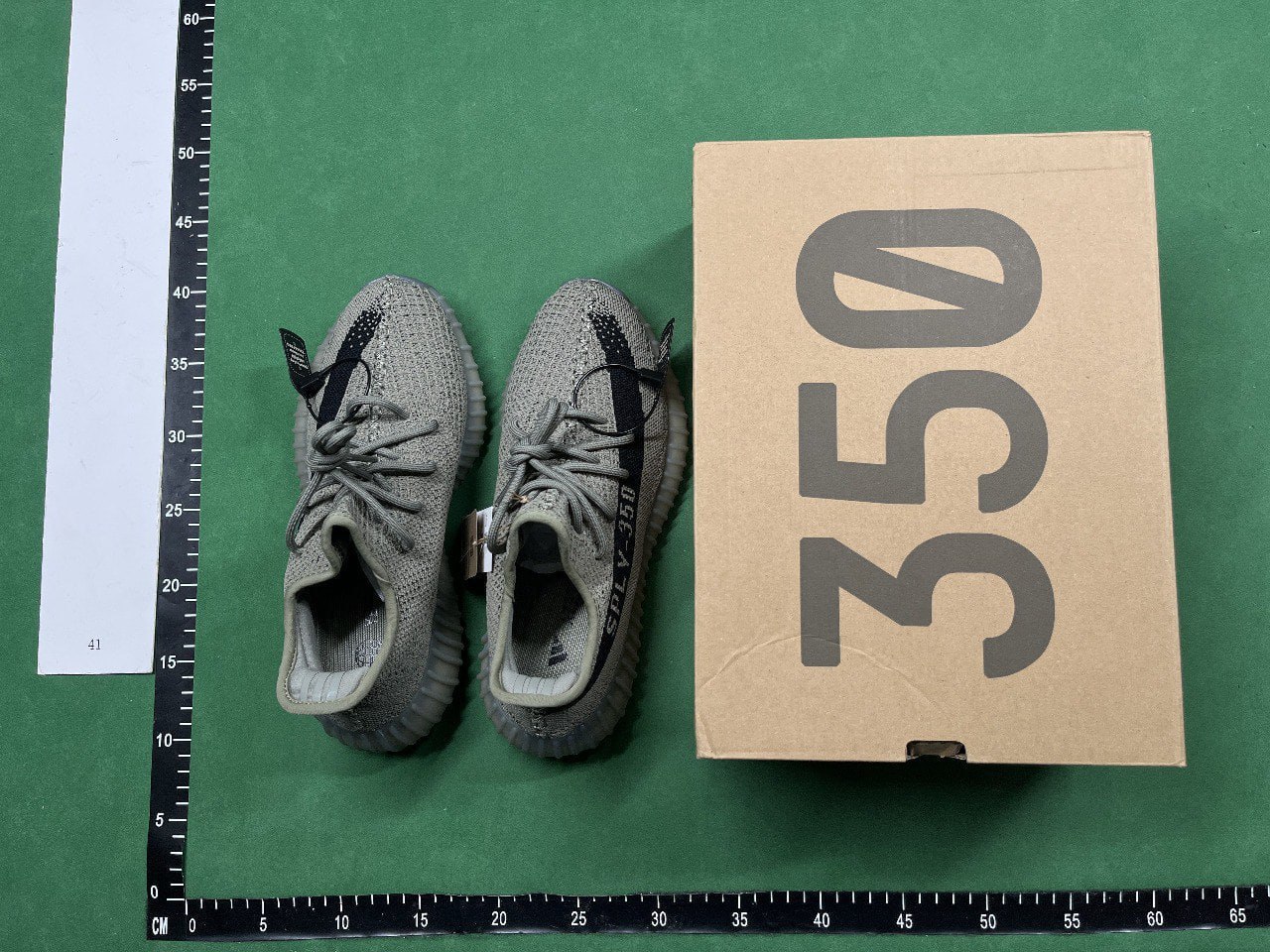 Yeezy 350  - 5