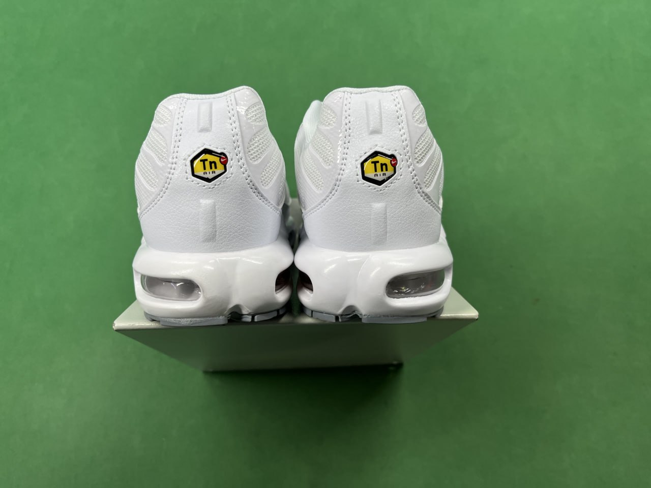 Nike Air Max TN  - 3