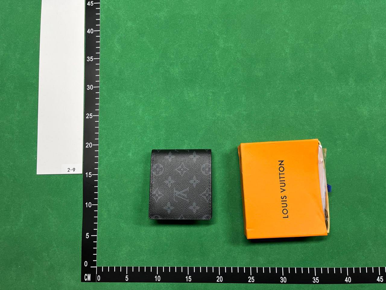 Louis Vuitton wallet - 3