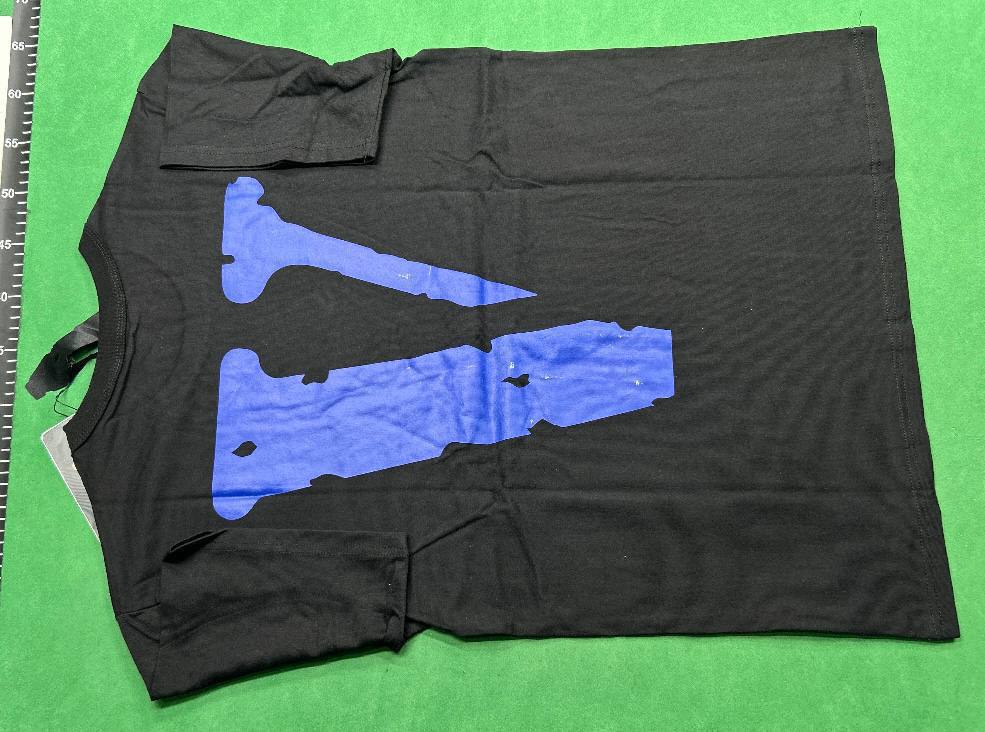 Vlone T-shirt                                                                                                             - 4