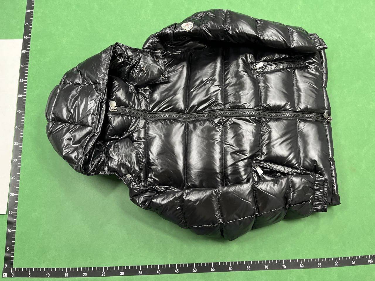 Moncler Down jacket - 2
