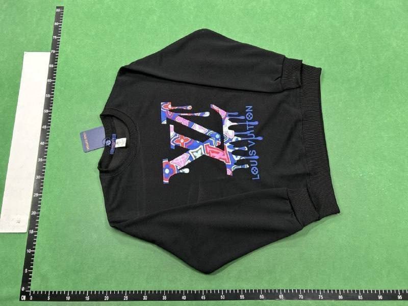 Louis Vuitton Sweater - 3