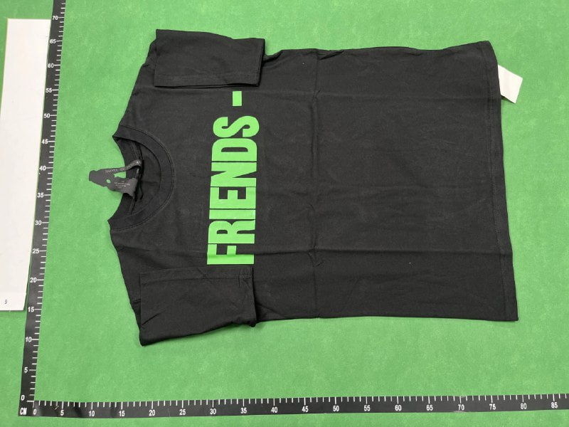 Vlone T-shirt  (40 CP) - 2