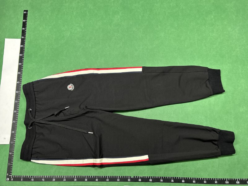 Moncler Pants - 5