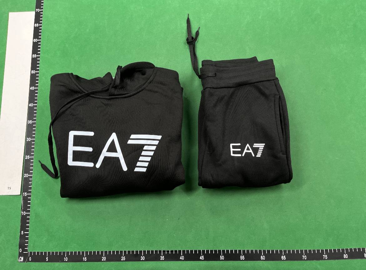  EA7 Hoodie - 4