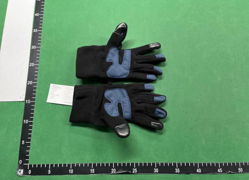  THE NORTH FACE & ARCTERYX GLOVES - 5