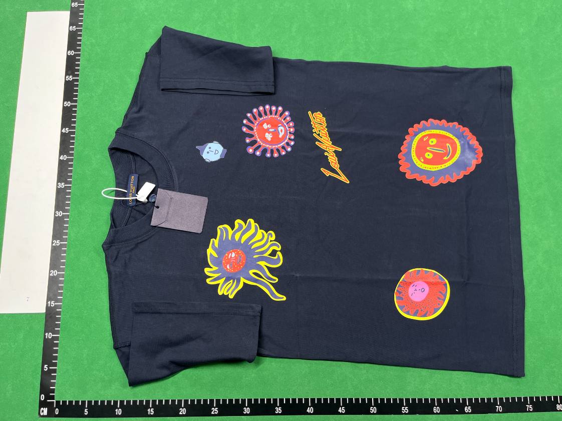  Louis Vuitton Tee - 2
