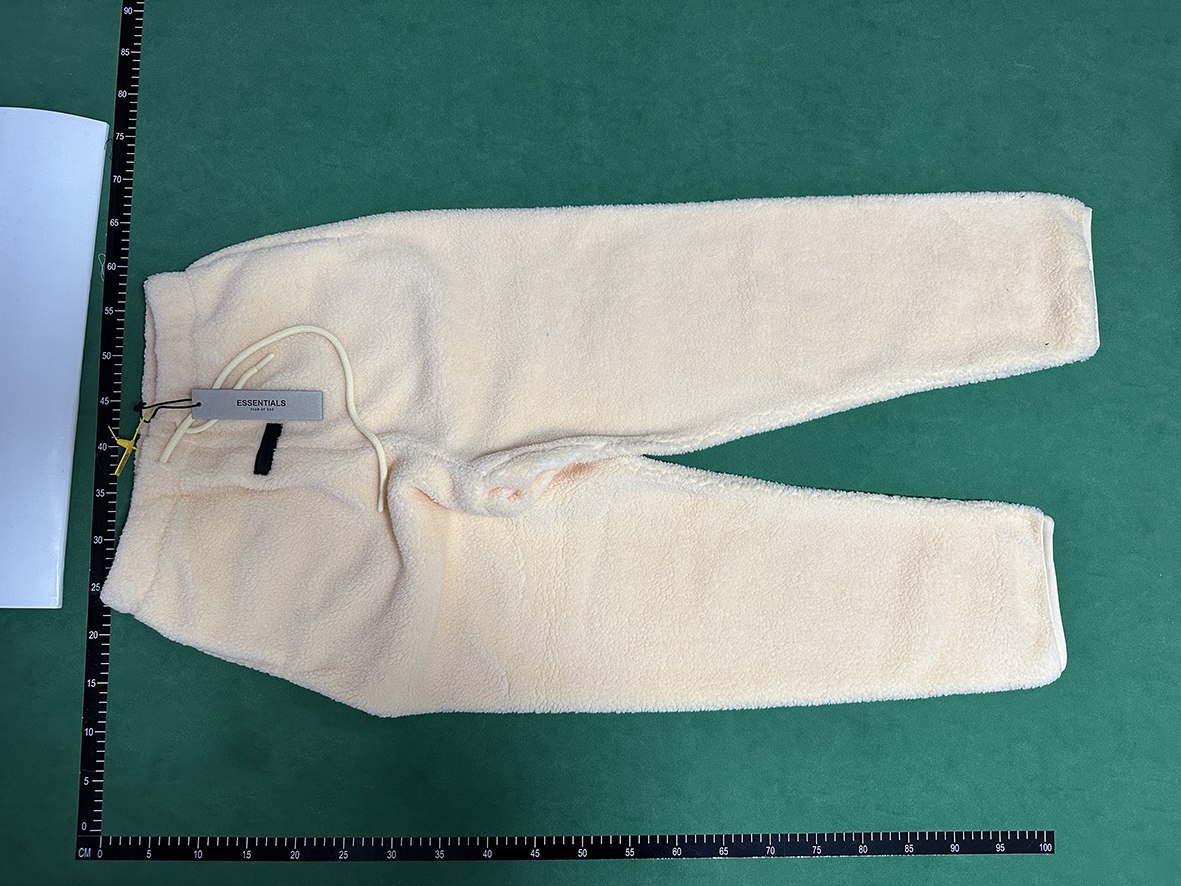  ESSENTIALS Suit - 3