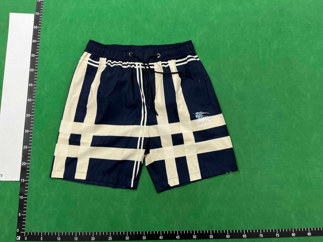 Burberry Shorts - 4
