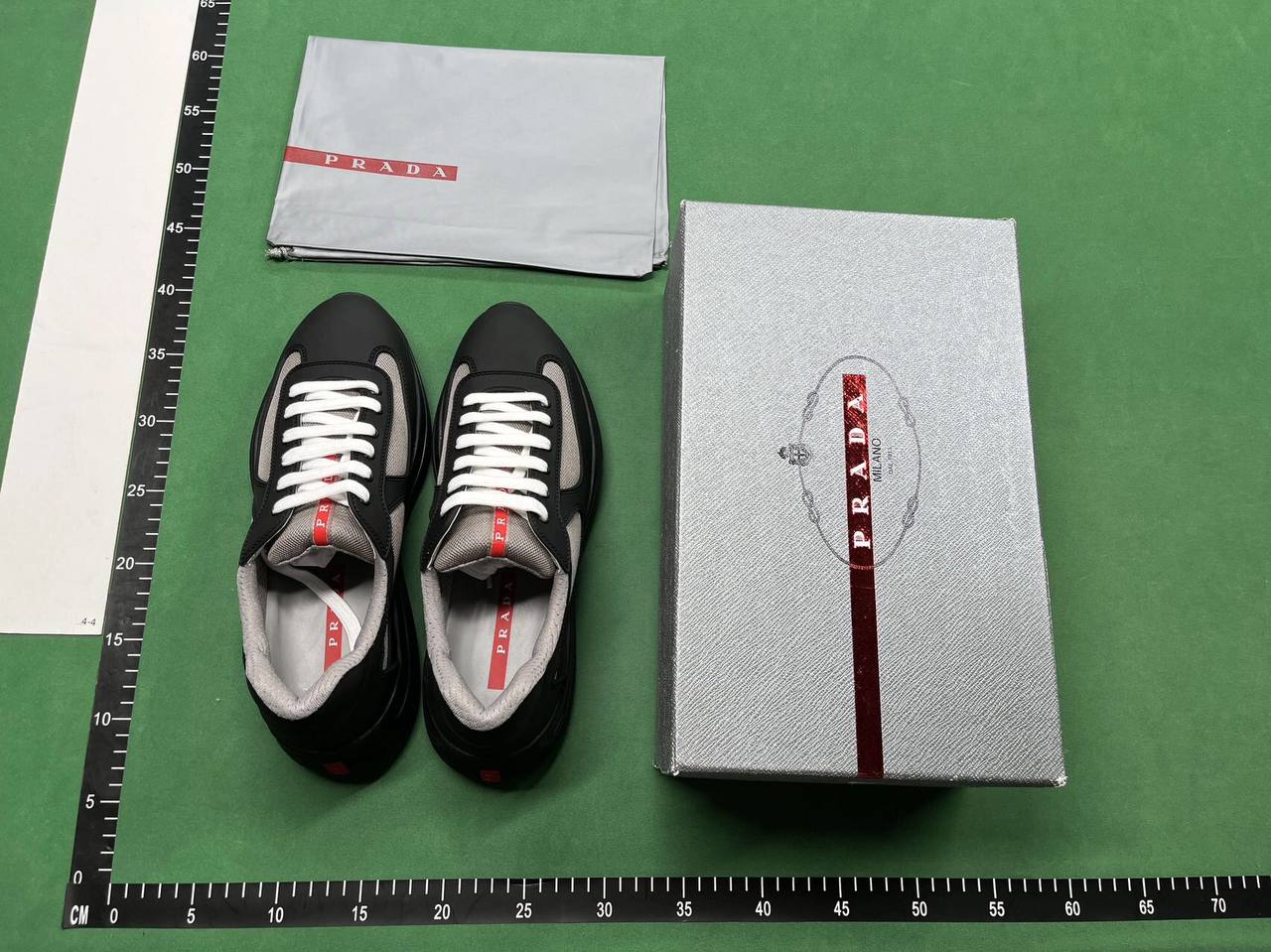 PRADA                                                                                                   - 2