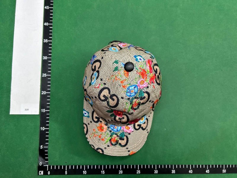  Gucci cap  (40 CP) - 2