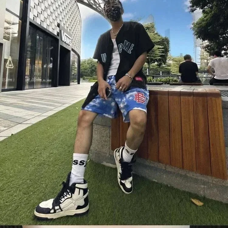 EE shorts