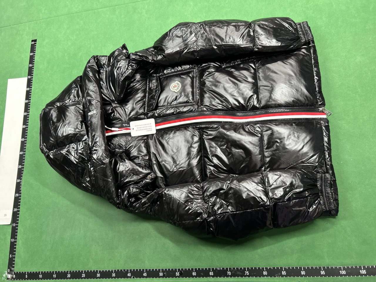 Moncler down jacket   (31 CP) - 2
