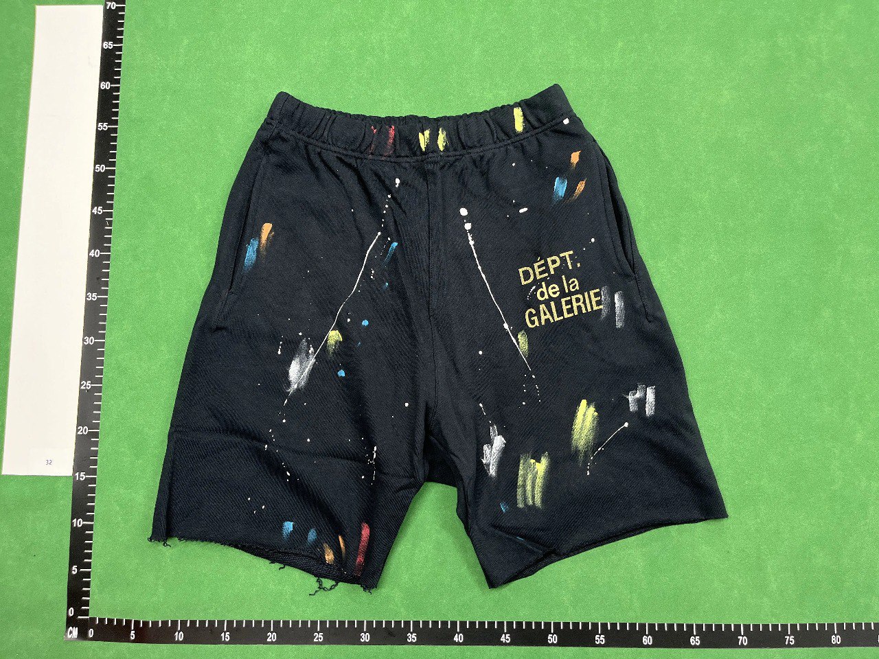 GALLERY DEPT Shorts - 4