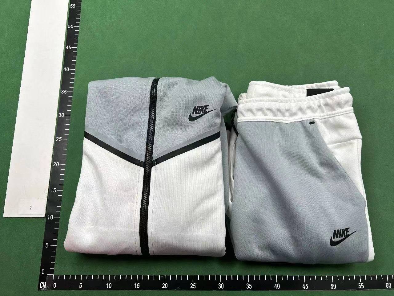 Nike tech suits - 4