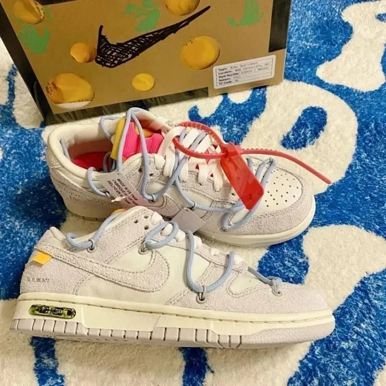 Off-White x Dunk The 50