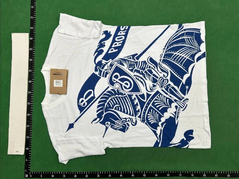 BURBERRY Tee - 2