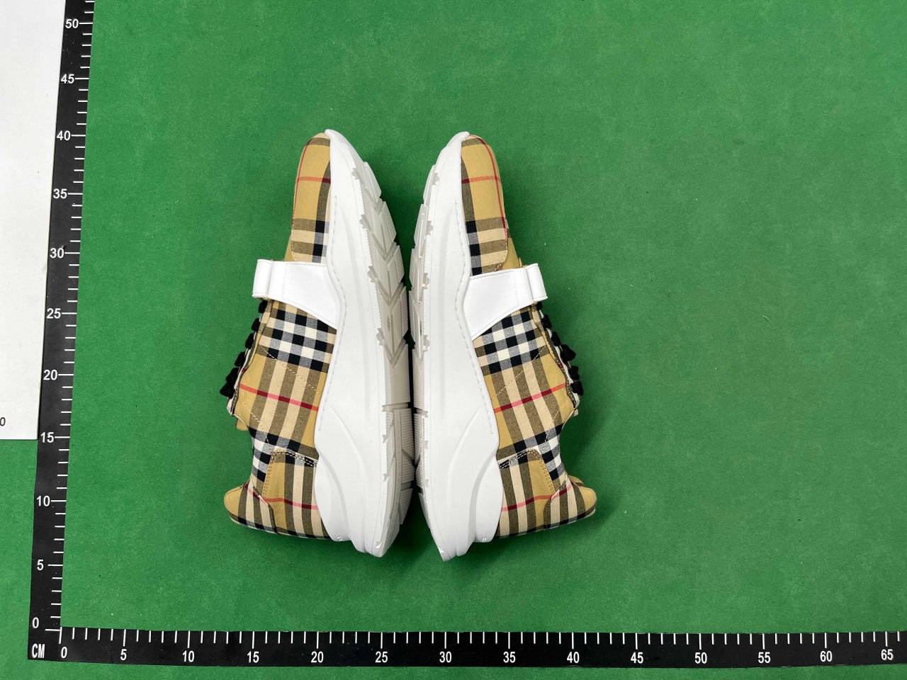  BURBERRY Sneakers - 5