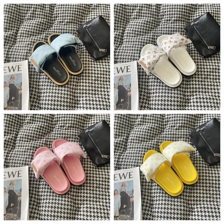  Louis Vuitton Slippers