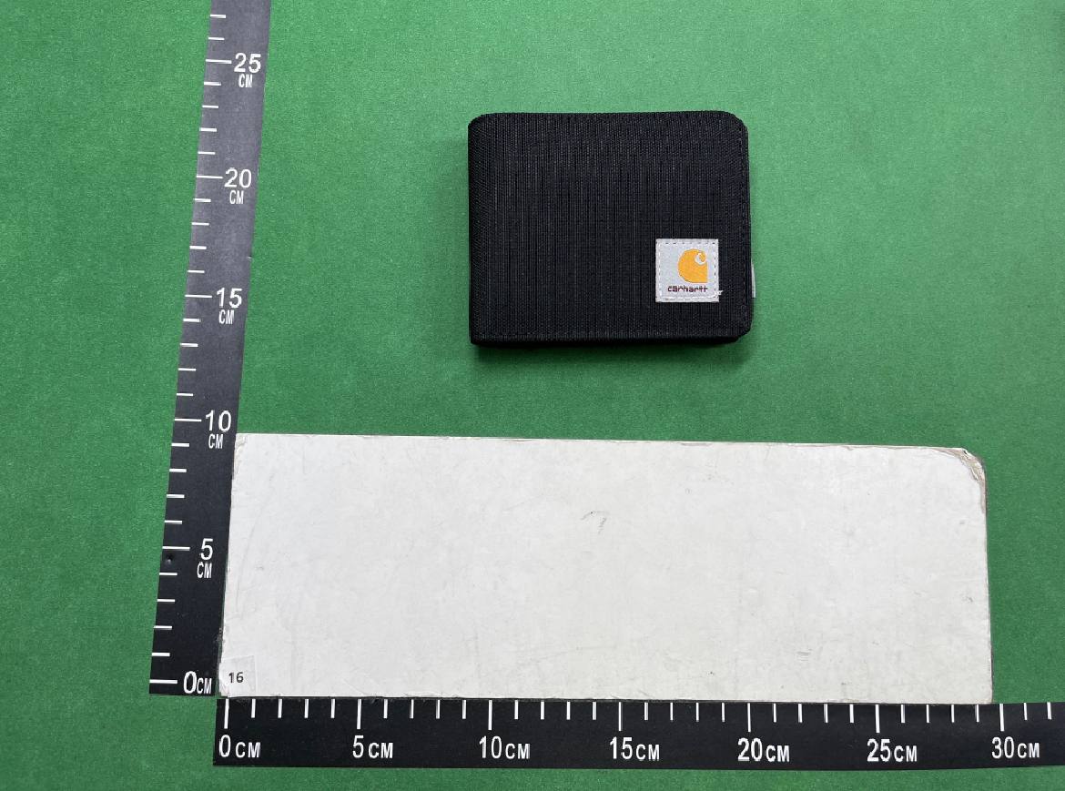 Carhartt wallet  (36 CP) - 2