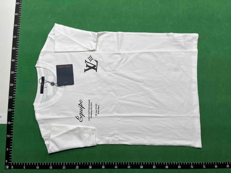 Louis Vuitton T-shirt  (40 CP) - 5