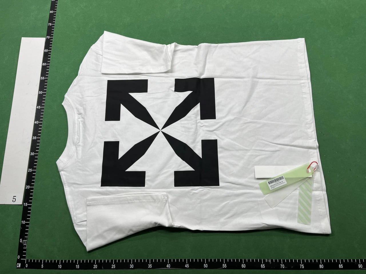 OFF-WHITE T-shirt collection - 3