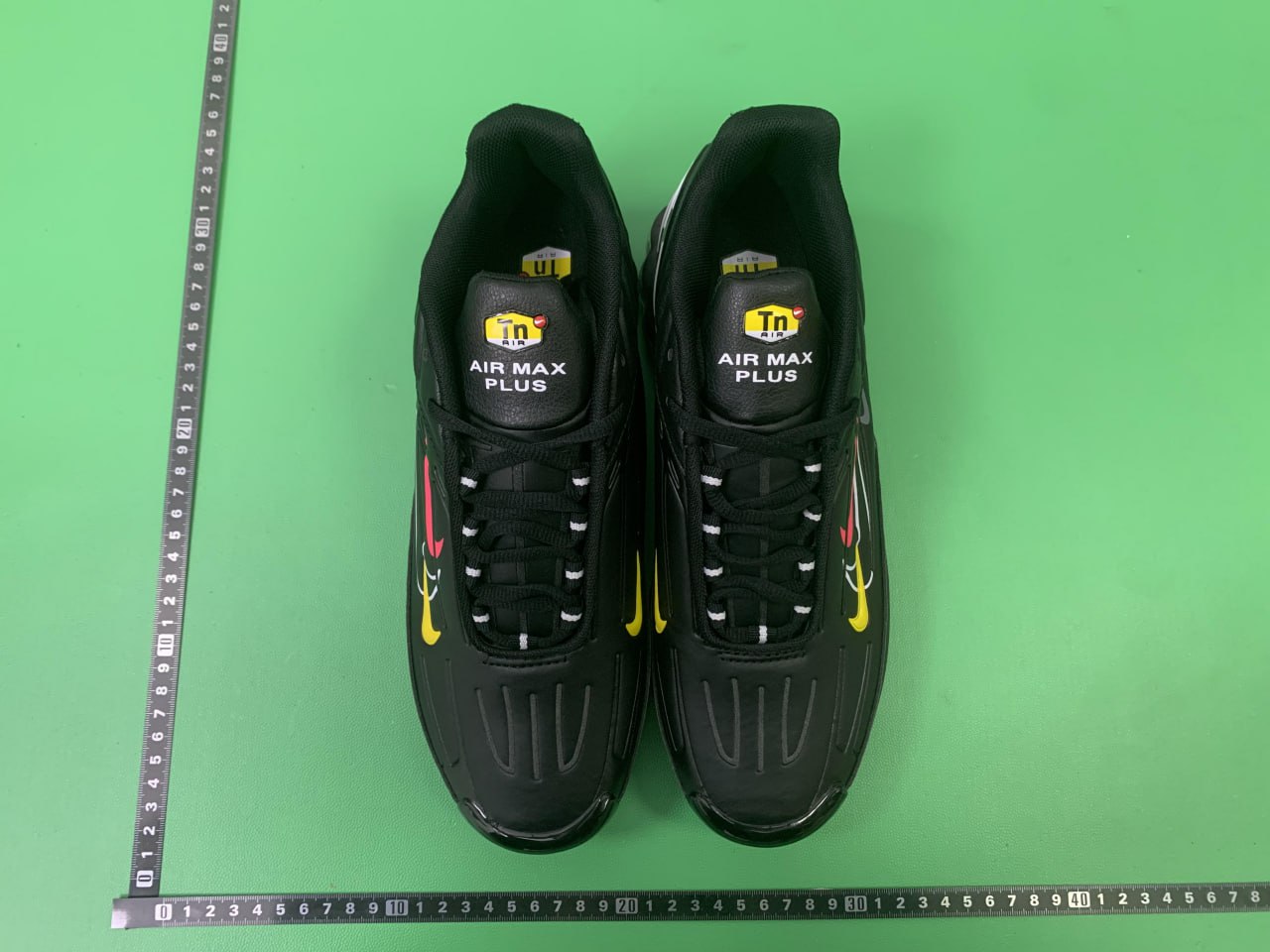  Nike Air Max Plus - 4